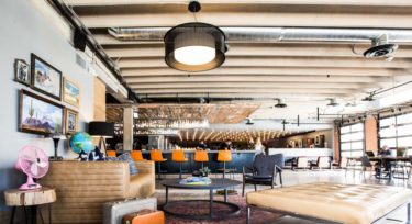ULTRALIGHTS – CLARUS ROUND PENDANT